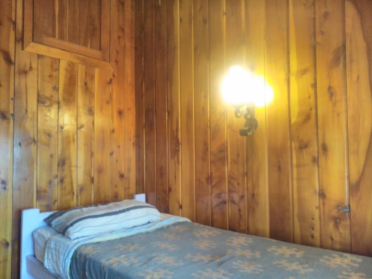 Universal Traveller'S Hostel San Carlos de Bariloche Bagian luar foto